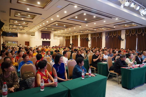 陽城縣民營企業聯合工會舉辦建材行業職工文藝演出